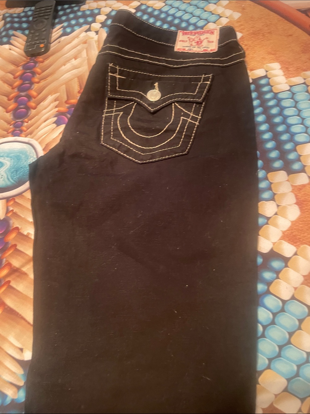 True Religion Black Women’s Jeans with Contrast Stitching - Picture 7 of 7